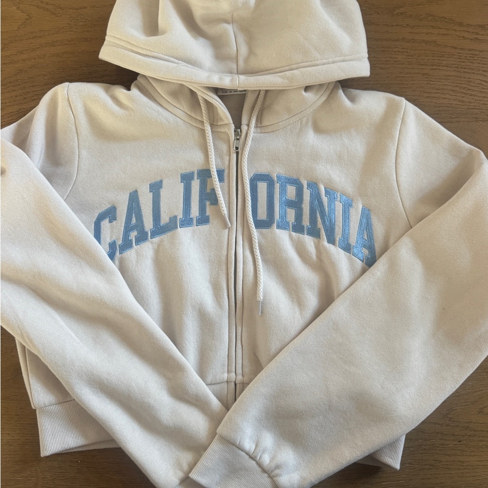 Pac Sun Reflex Cream “California” Zip Up Crop Hoodie
